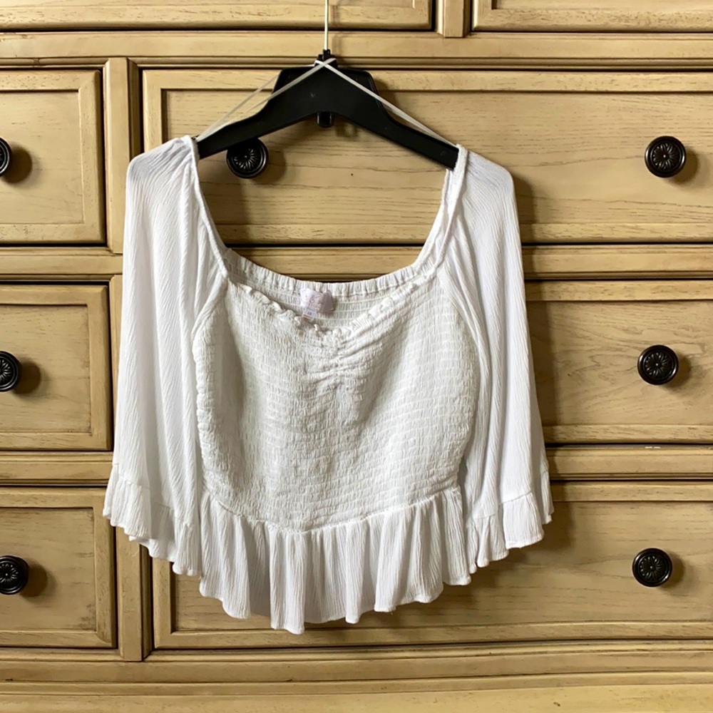 Barely worn, cute white shirt from Dillards!